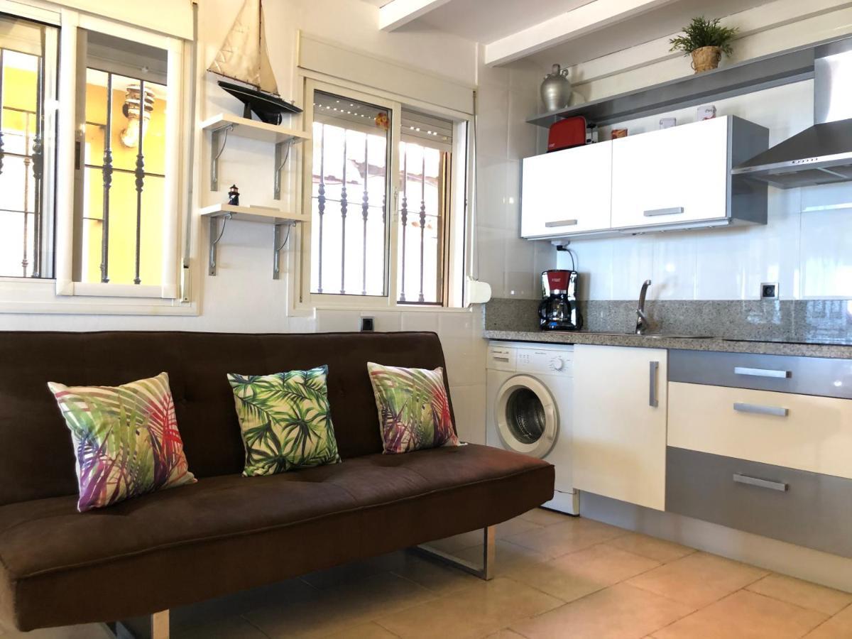 Apartamentos Casa Tia Antonia Málaga Esterno foto