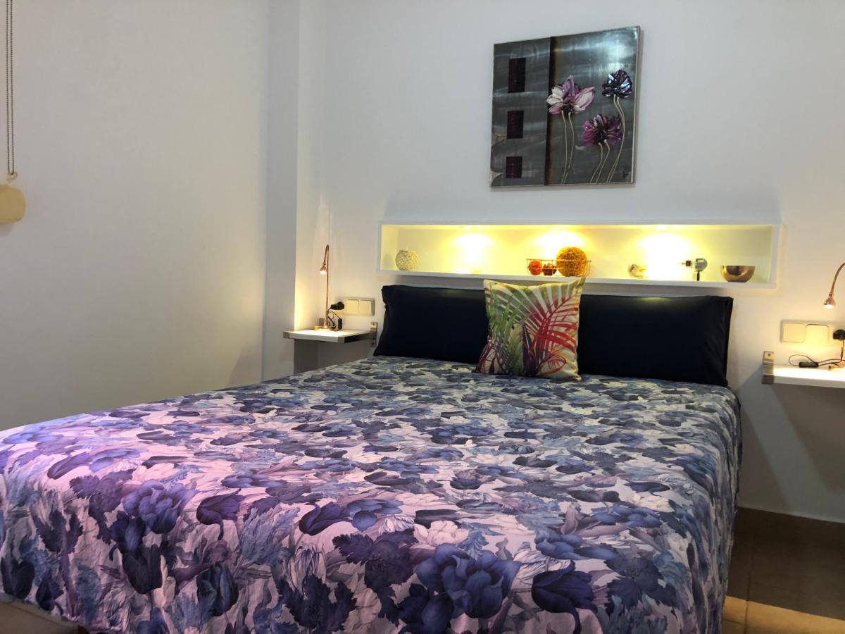Apartamentos Casa Tia Antonia Málaga Esterno foto