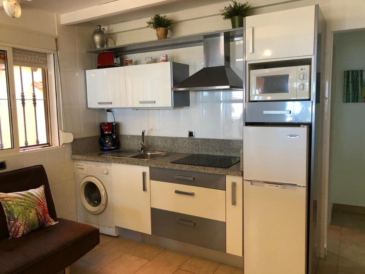 Apartamentos Casa Tia Antonia Málaga Esterno foto
