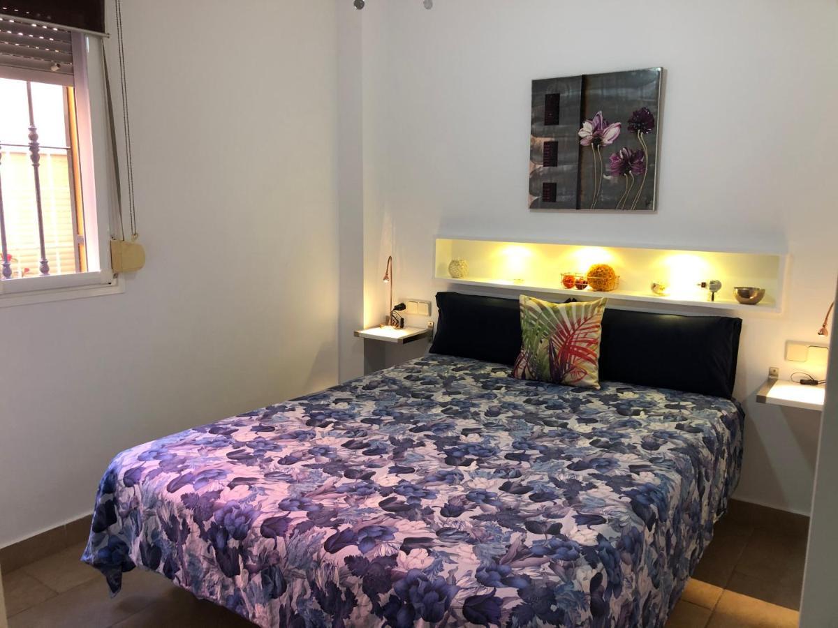Apartamentos Casa Tia Antonia Málaga Esterno foto