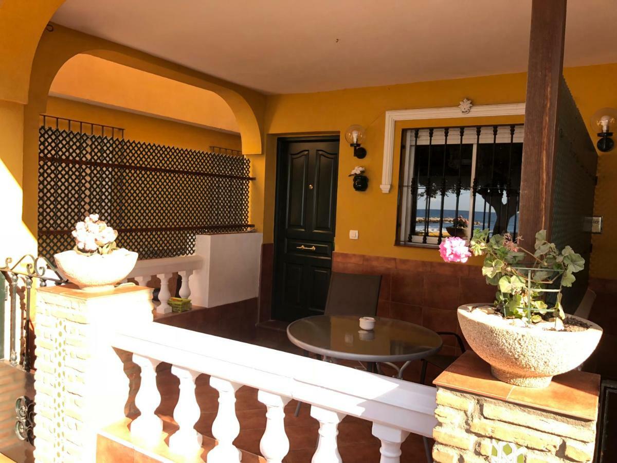 Apartamentos Casa Tia Antonia Málaga Esterno foto