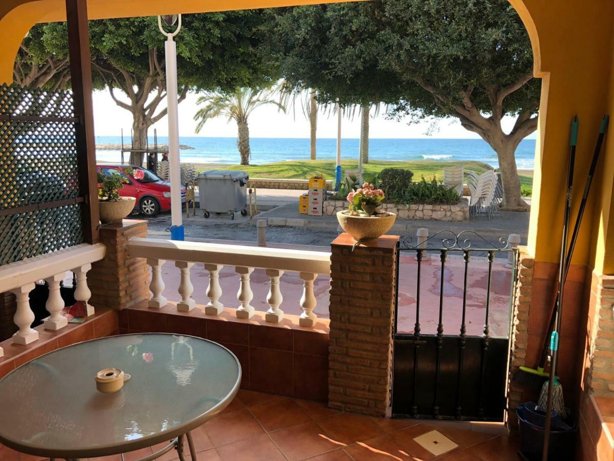 Apartamentos Casa Tia Antonia Málaga Esterno foto