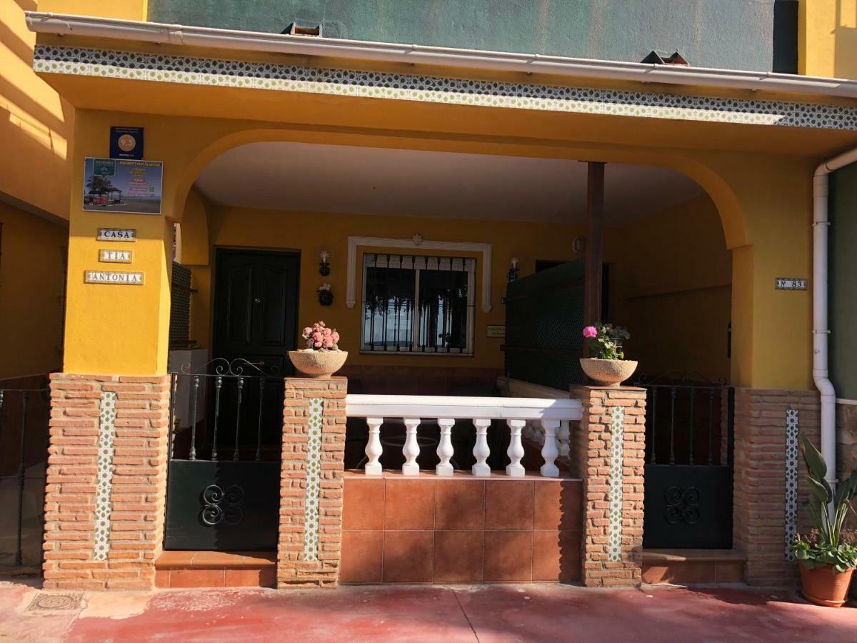 Apartamentos Casa Tia Antonia Málaga Esterno foto